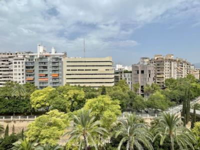 Great apartment in Paseo Mallorca with fantastic views
